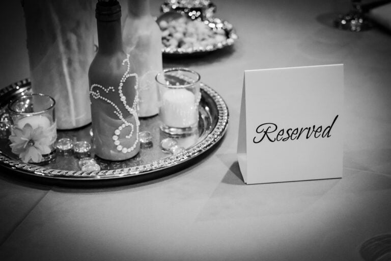 reserved sign, wedding decorations, table-1117174.jpg